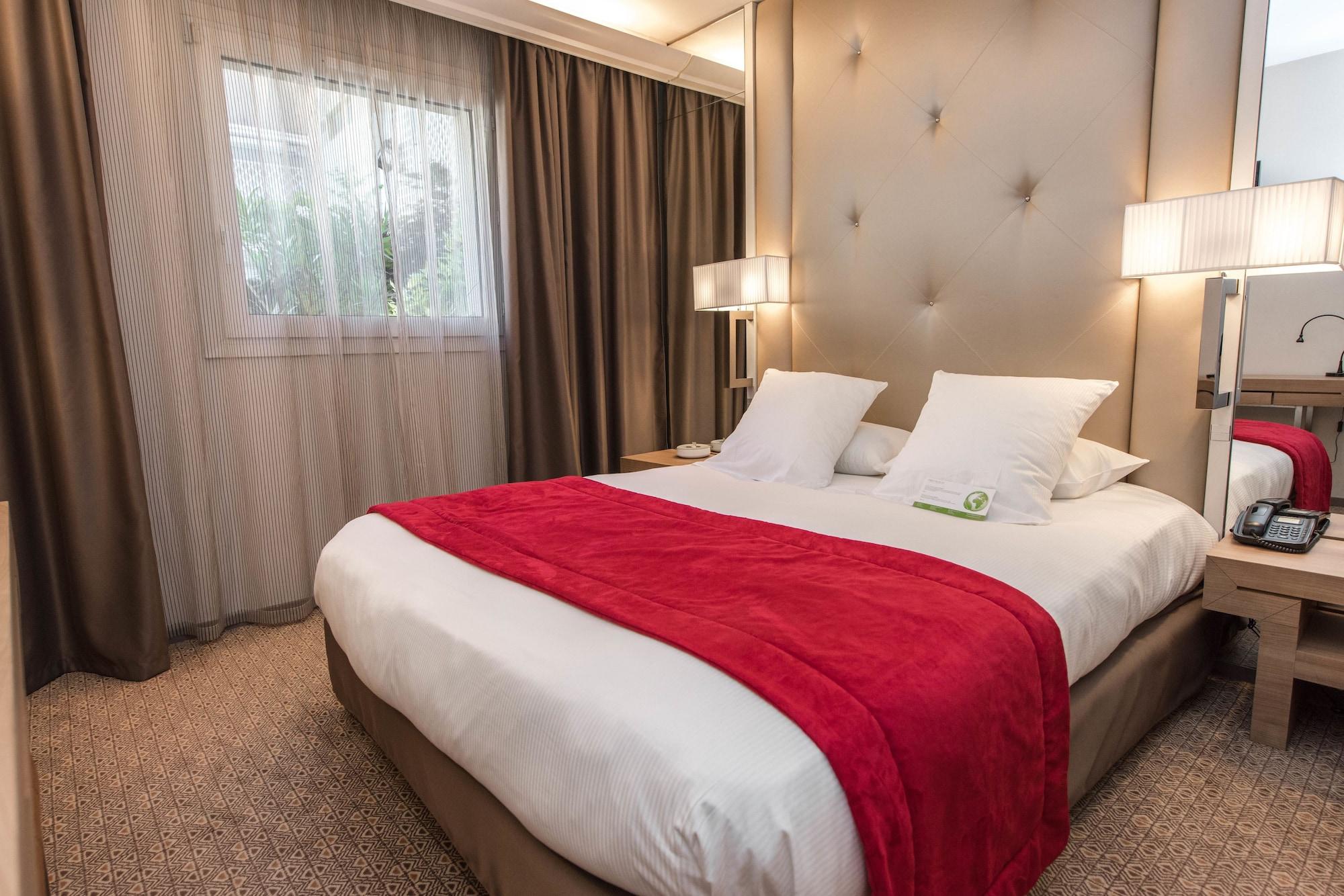 Hotel Mermoz Toulouse Bagian luar foto