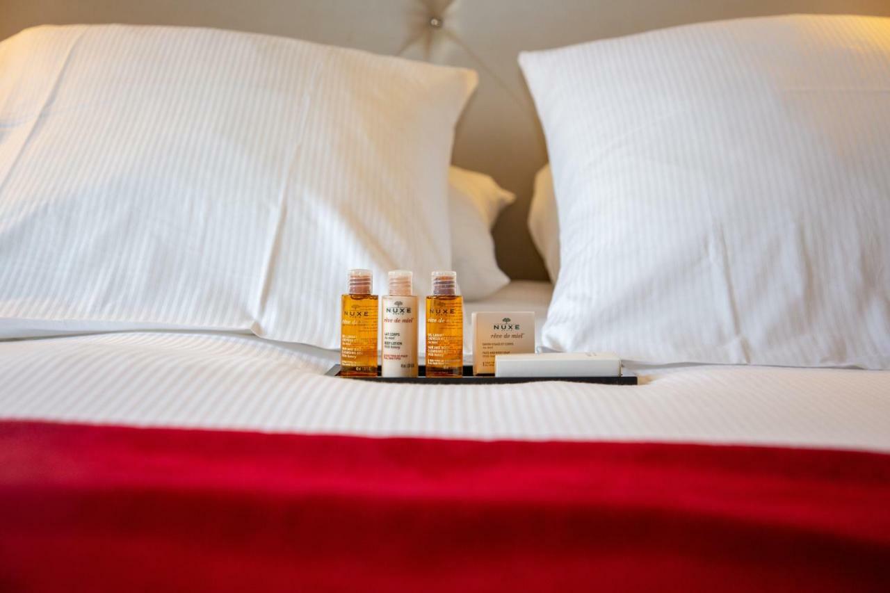 Hotel Mermoz Toulouse Bagian luar foto