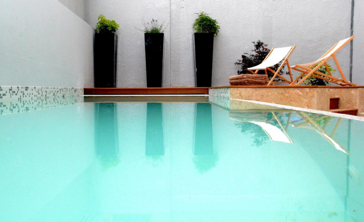 Hotel Mermoz Toulouse Bagian luar foto