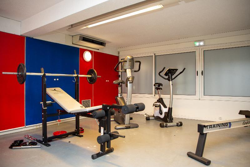 Hotel Mermoz Toulouse Bagian luar foto